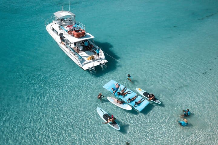 All-Inclusive Beach and Snorkel Boat Tour to Icacos Island, Fajardo, Puerto Rico