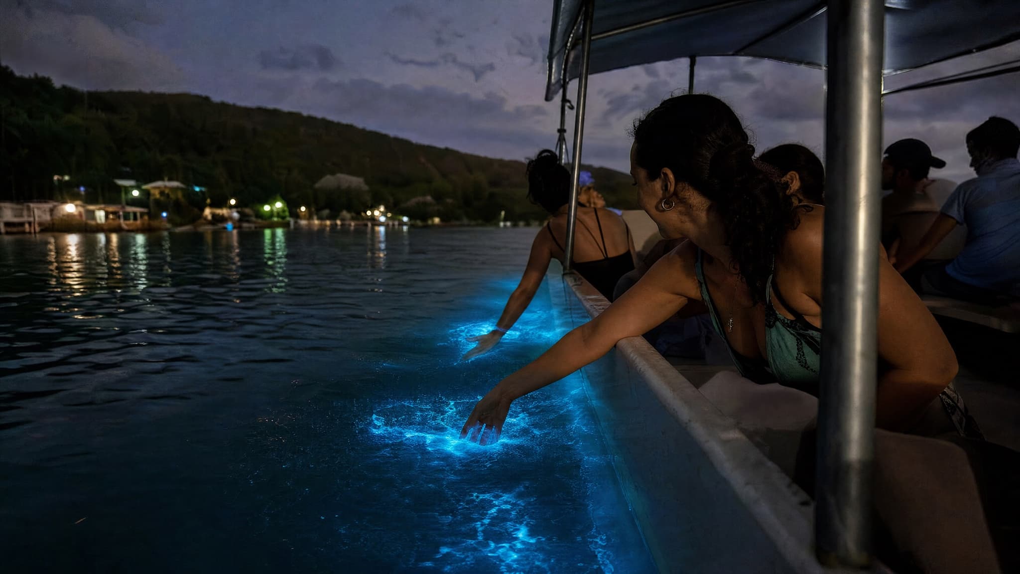 La Parguera Bio Bay Boat Ride and Swimming
